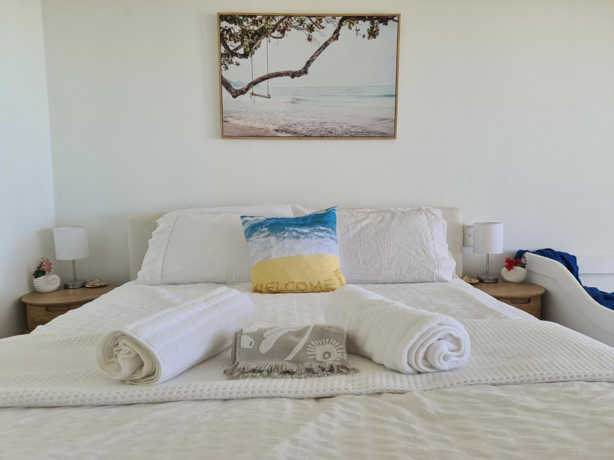 Dolphin Heads - Resort Unit - Absolute Beachfront! - Whitsunday Getaway! Mackay Luaran gambar