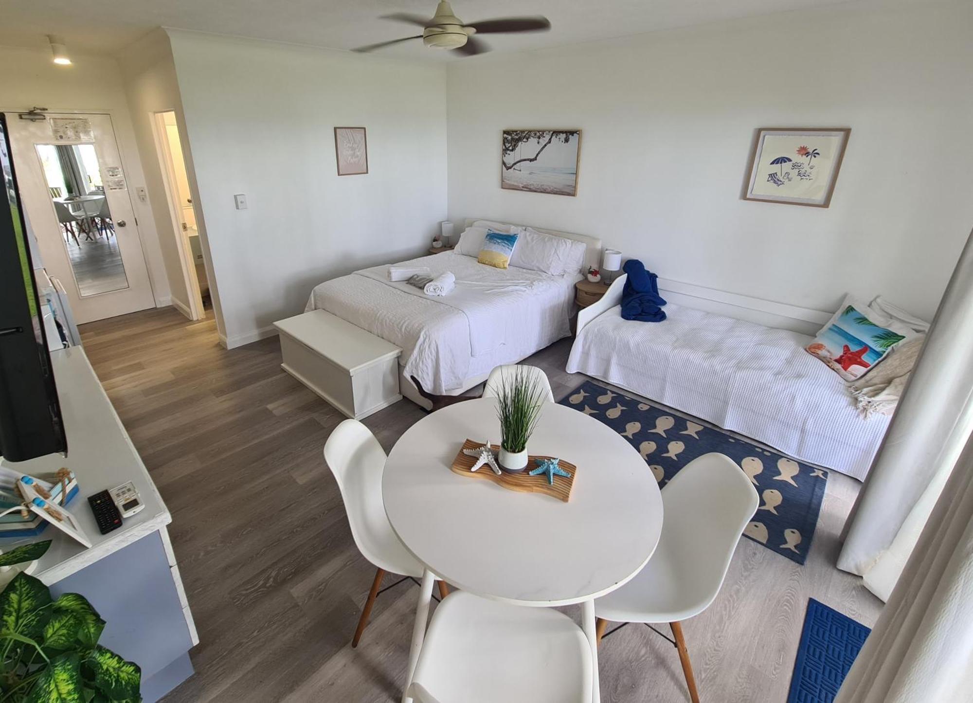 Dolphin Heads - Resort Unit - Absolute Beachfront! - Whitsunday Getaway! Mackay Luaran gambar